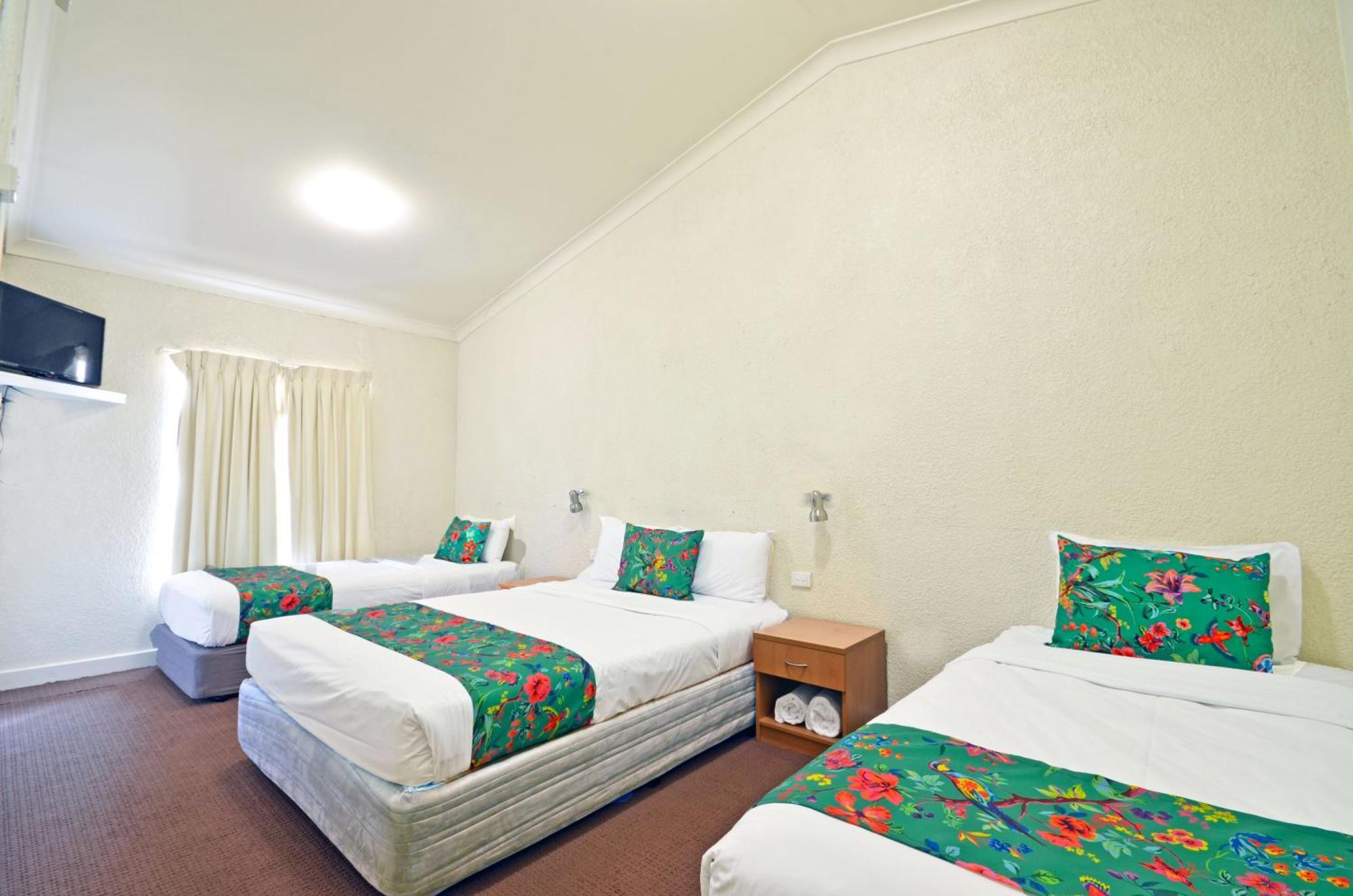 Boulevarde Motor Inn Wagga Wagga Exterior photo